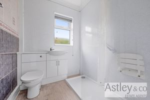 bathroom- click for photo gallery